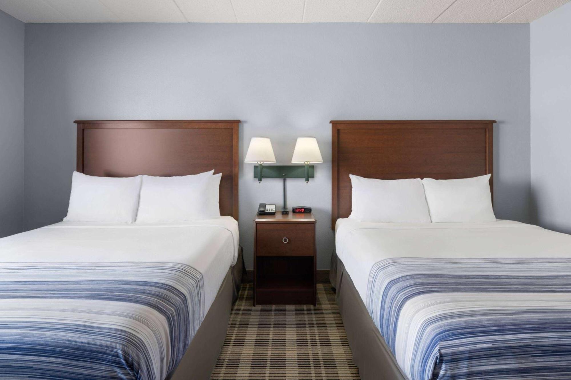 Americinn By Wyndham Stuart Eksteriør bilde
