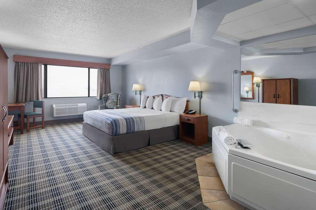 Americinn By Wyndham Stuart Rom bilde